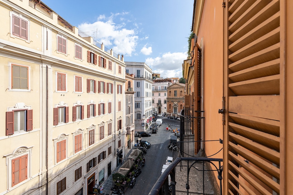 Rome As You Feel - Terrace on Spanish Steps