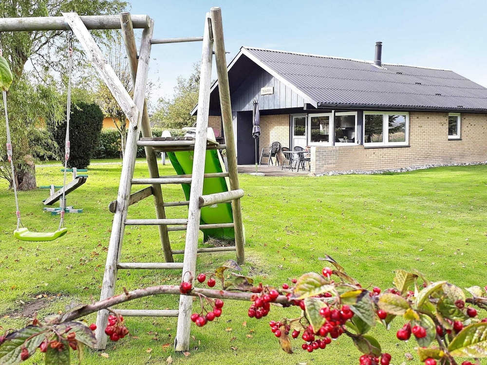 6 Person Holiday Home in Nordborg