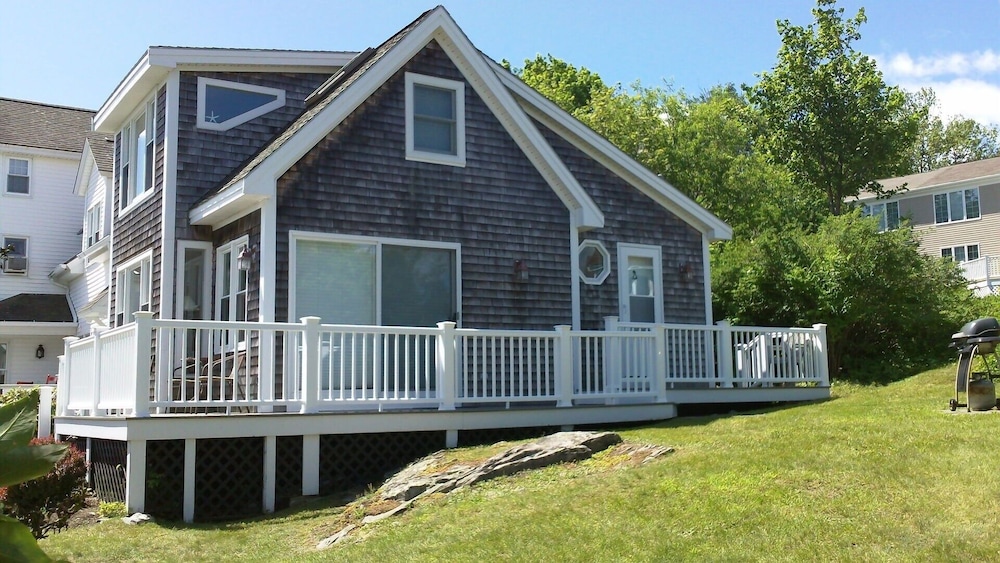 Perkins' Cove Gem - Q934 Ocean view home with one bedroom loft in the heart of Perkins Cove 1 Condo by RedAwning view 2