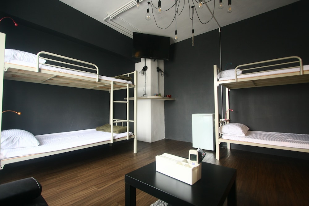 Rainbow Nest Hostel