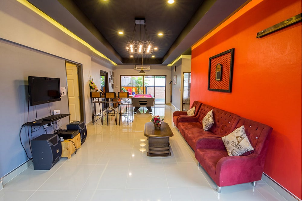 lounge