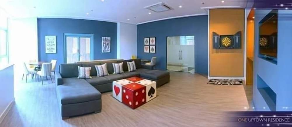 One Uptown Residence