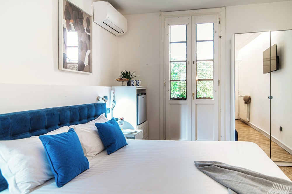 JOIVY Al Duomo guest house