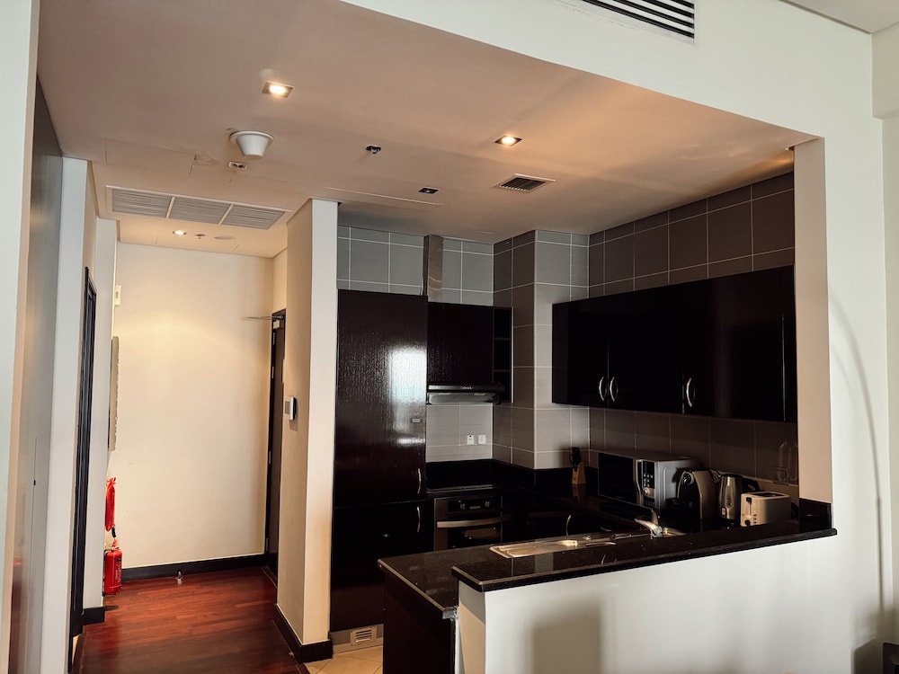 Resort Apartments - Royal Amwaj North