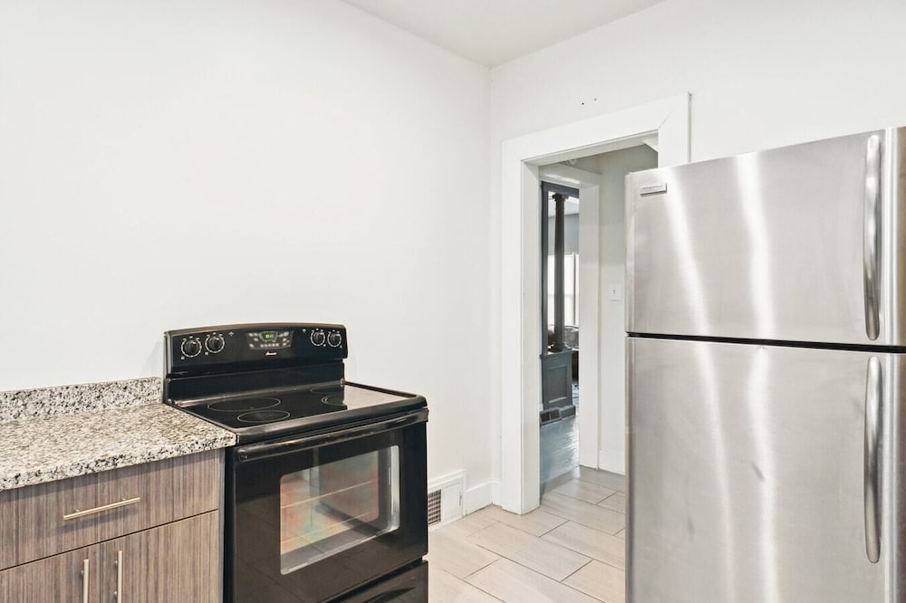 Spacious 4BR Getaway: Perfect for Family & Friends