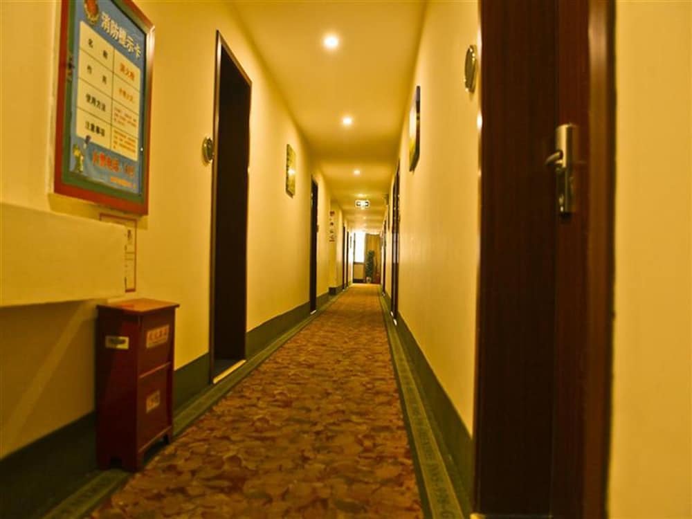 GreenTree Inn Zhejiang Yancheng Xiangshui Jinhai Changjiang Rord Express Hotel
