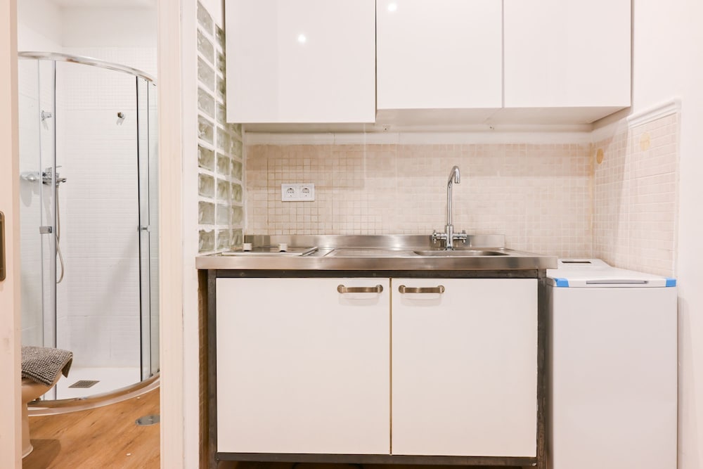 M Slo160 Lindo Estudio en Barrio Justicia