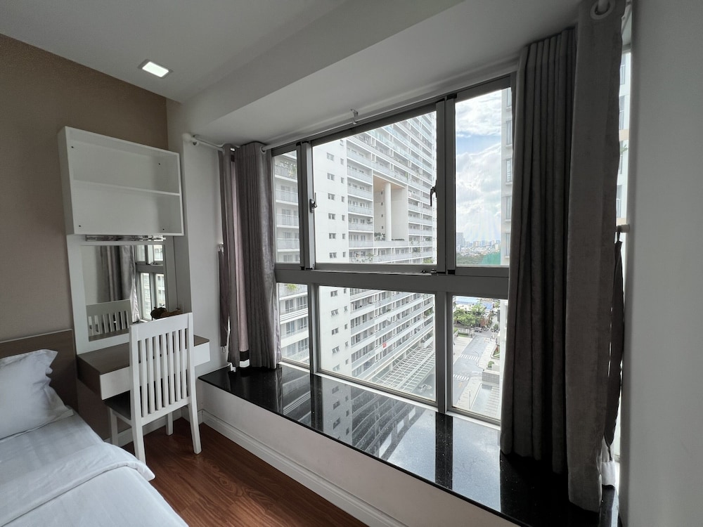 Scenic Valley Condotel