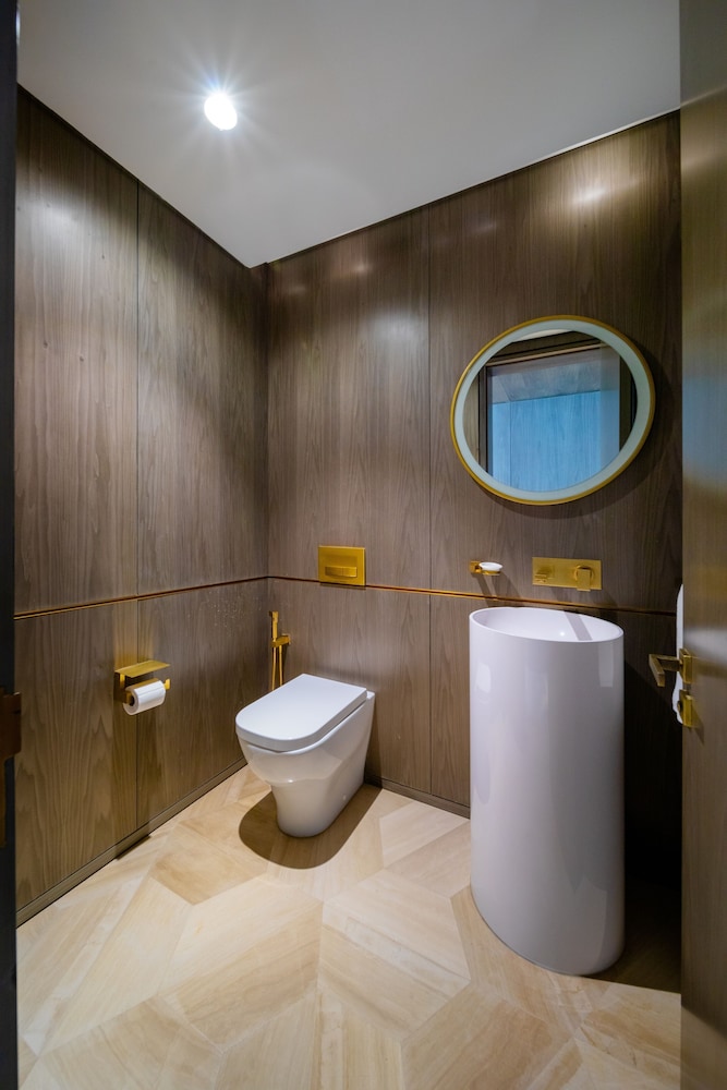 EDEN'S Homes & Villas - FIVE Residences