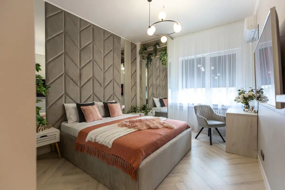 Aiastay Bucharest River Apartments
