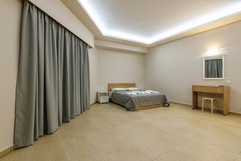 Irene Studios & Apartments