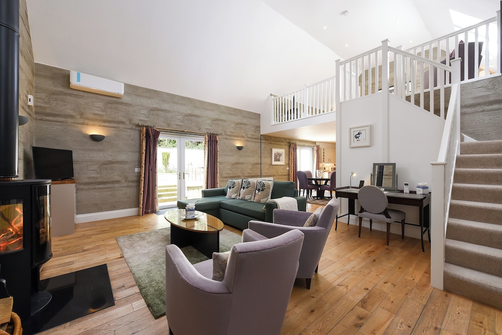 Glencoe House