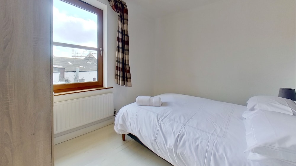 Killala Holiday Village, Superb Three Bedroom view 5