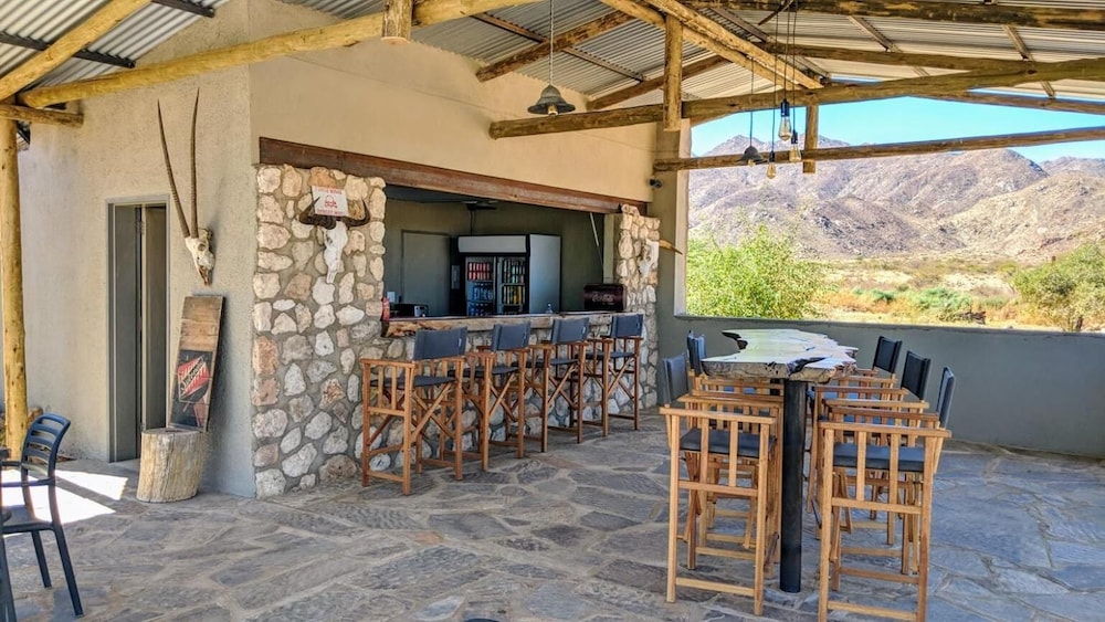 Solitaire Desert Farm