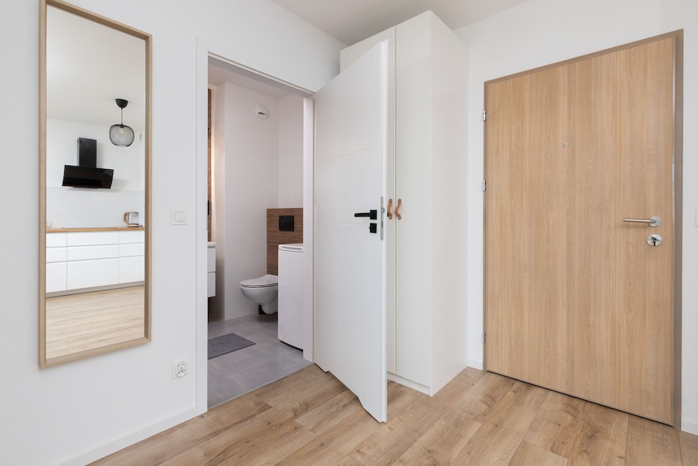 Osiedle Latarnikow Apartment by Renters view 5