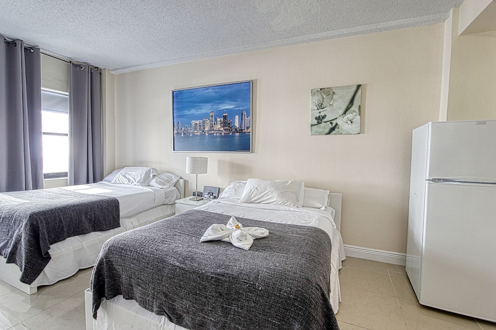 Private Apartments at the Casablanca