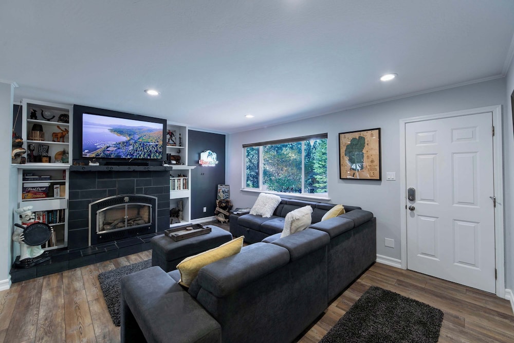 Private Woods - Heavenly California Lodge