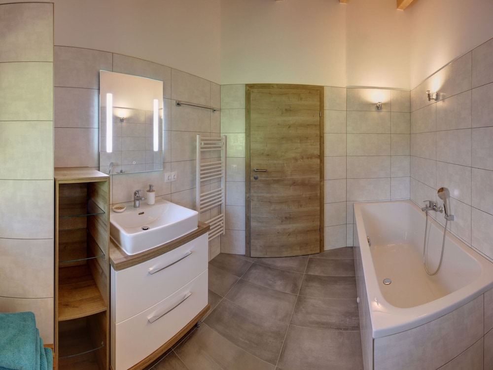 Chalet Gamsknogel mit Privatem Pool und Whirlpool