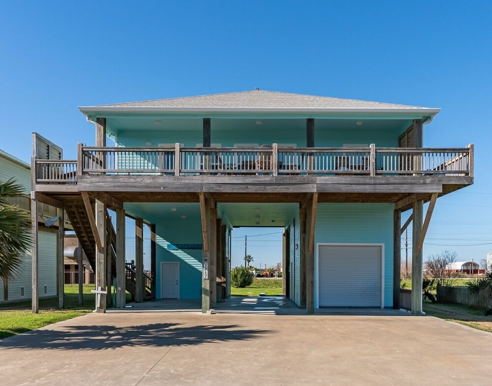 Aqua Splash 3 Bedroom Home