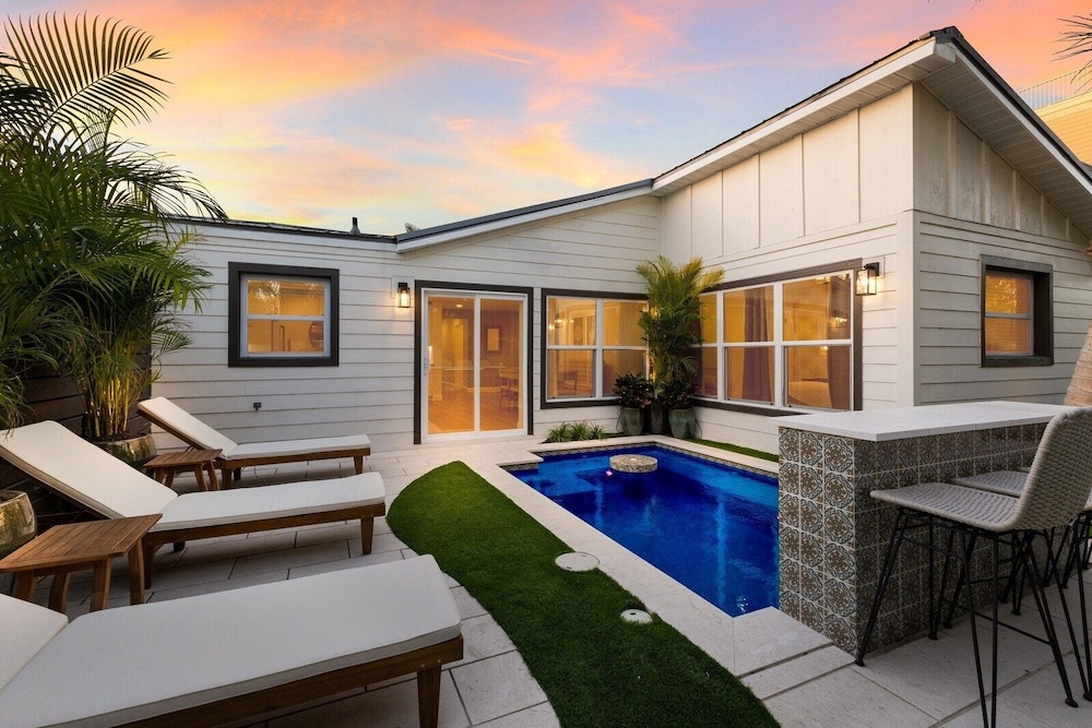83rd St Villas East 2 Bedroom Villa