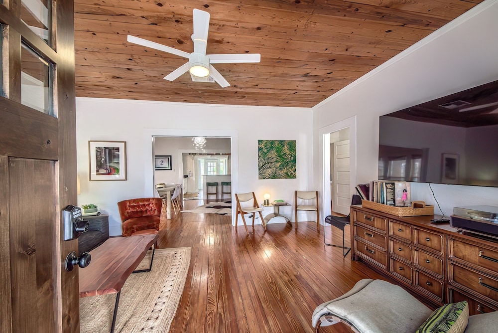 Dt 332 Havana Haus 3 Bedroom Home