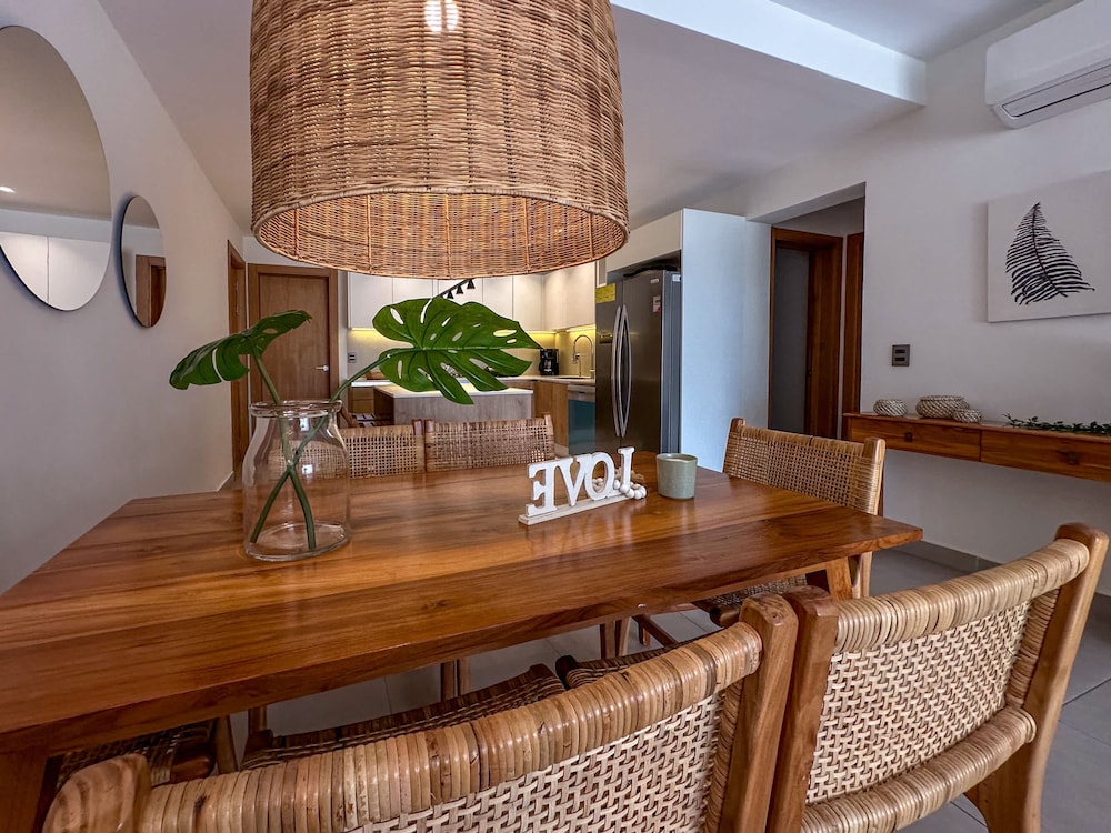 Fantastic new Golf View Apartment