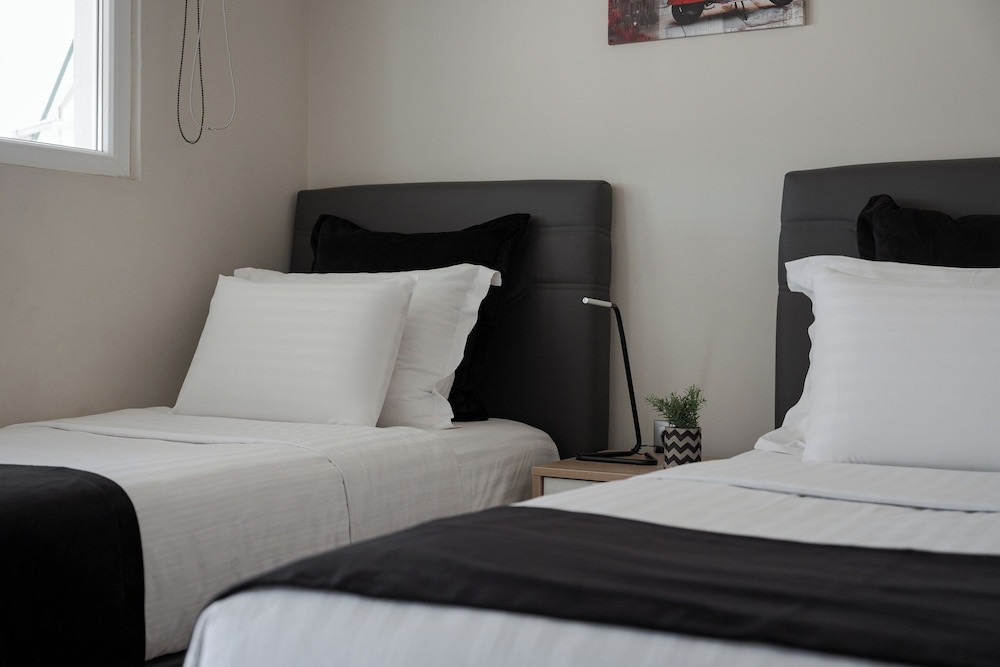 Athenian Heritage Residences