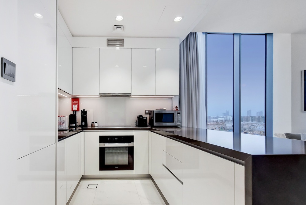 1B-Residence 3-407