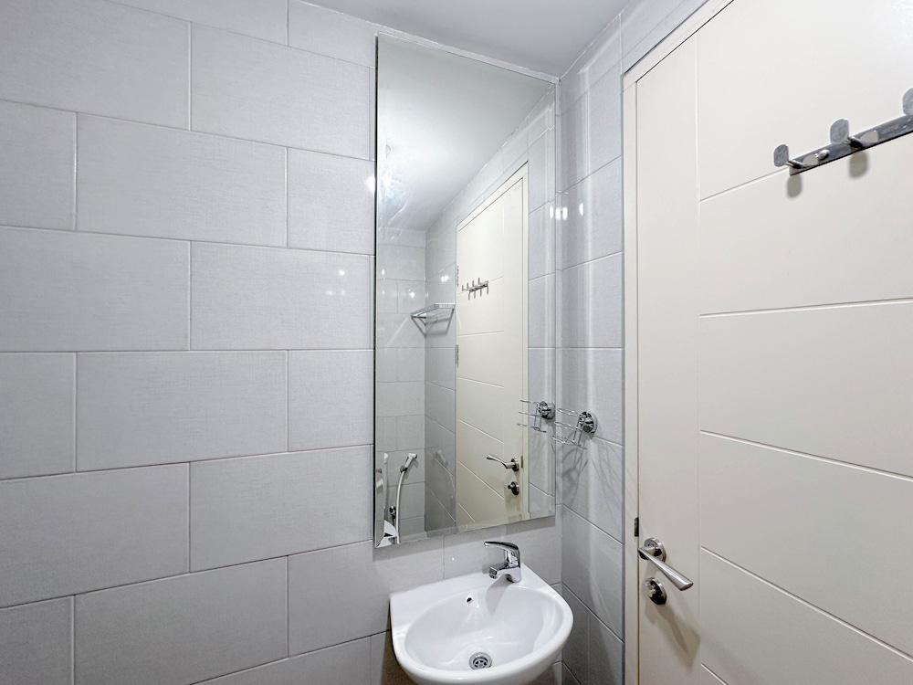 Studio (No Kitchen) With City Light View Benson Supermall Mansion Apartment