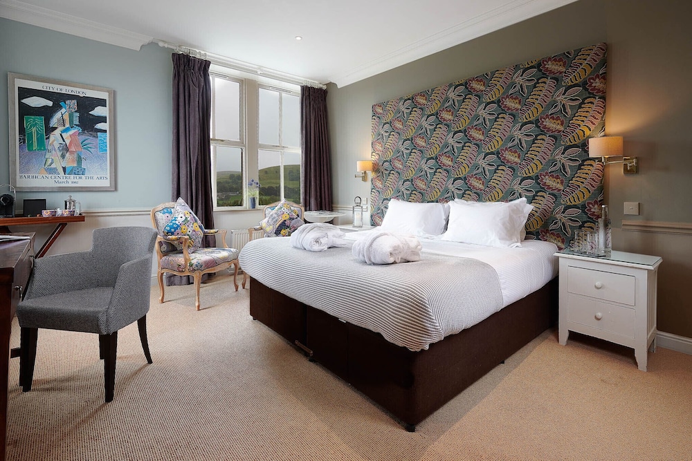 The Fell Hotel