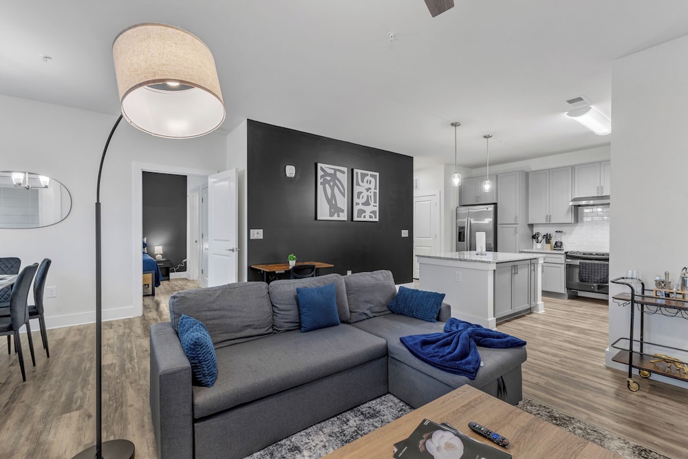 Luxe 3BR Suite Mins to Downtown Durham