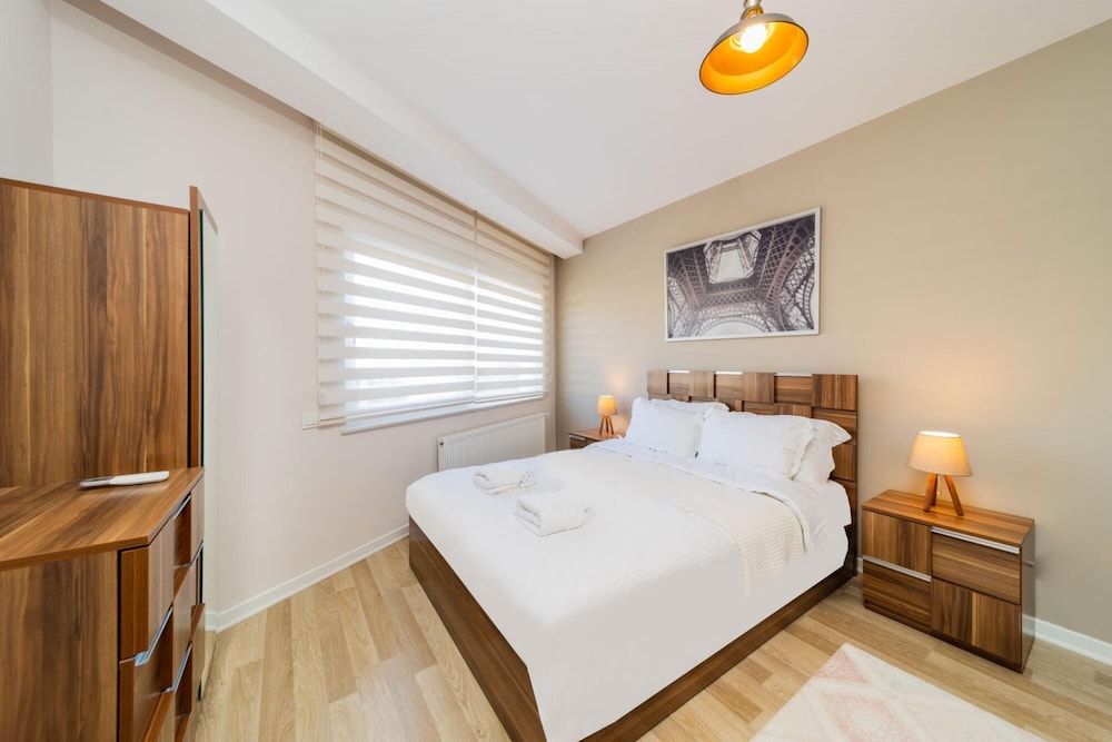 Convenient Flat With Balcony in Konyaalti view 2