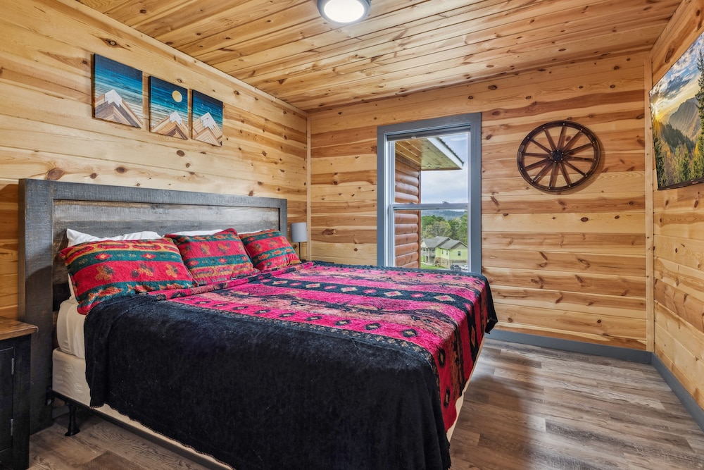Starlight Valley 3 Bedroom Cabin