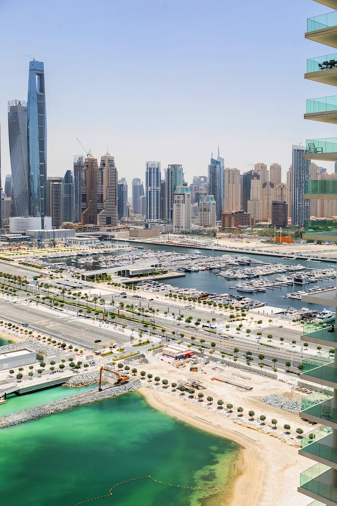 Marina Vista Emaar Beachfront Apartments