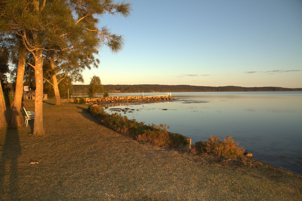 Dungowan Waterfront Apartments