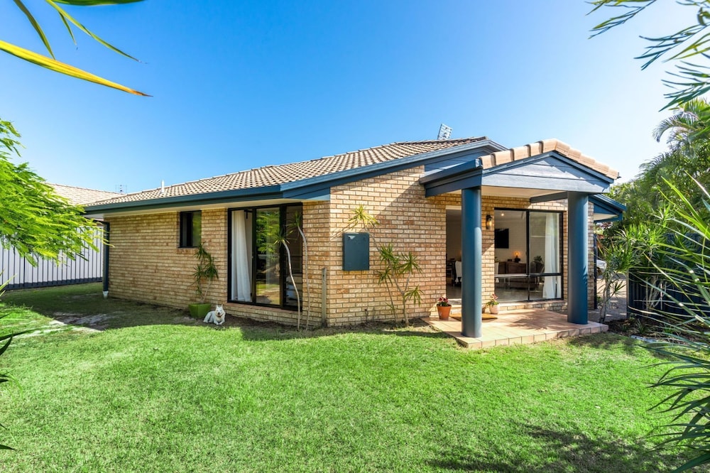 Ultimate Beachside Haven in Cabarita - Pet Friendly