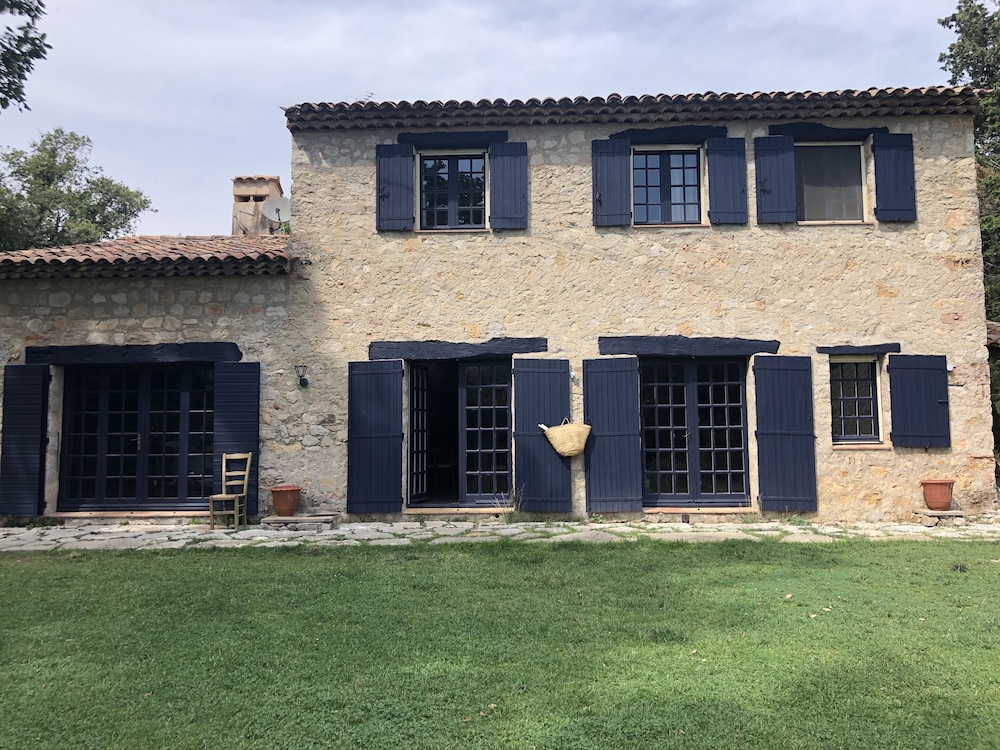 Photo 18
