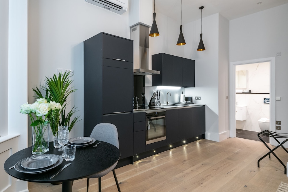 South Kensington Apartments