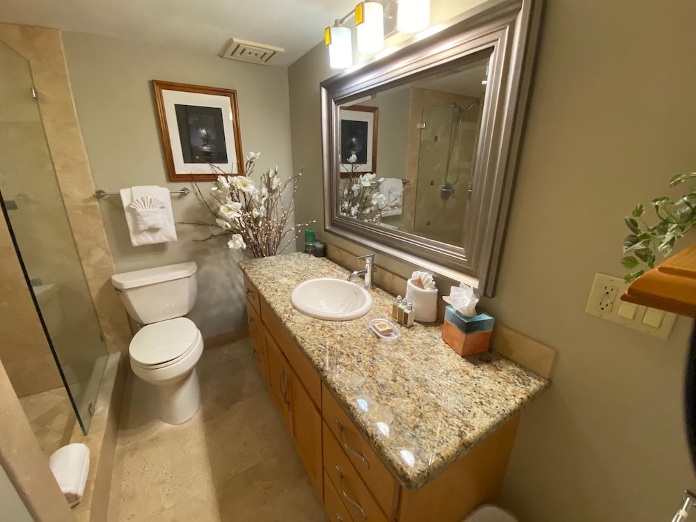 Kahana Villa F405 in Lahaina