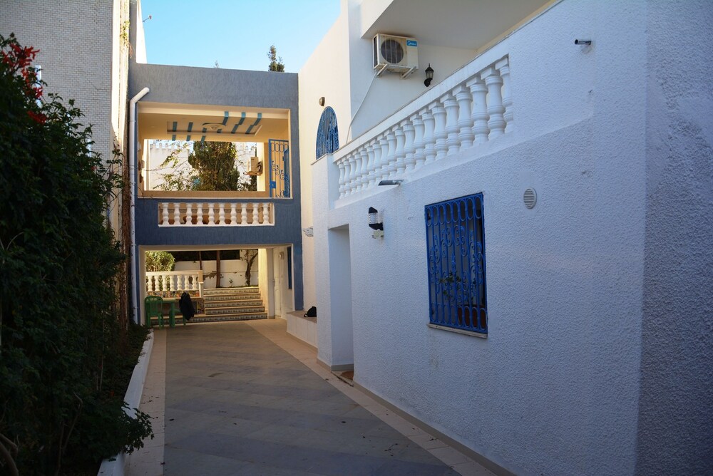 Partie de pittoresque maison en bord de mer