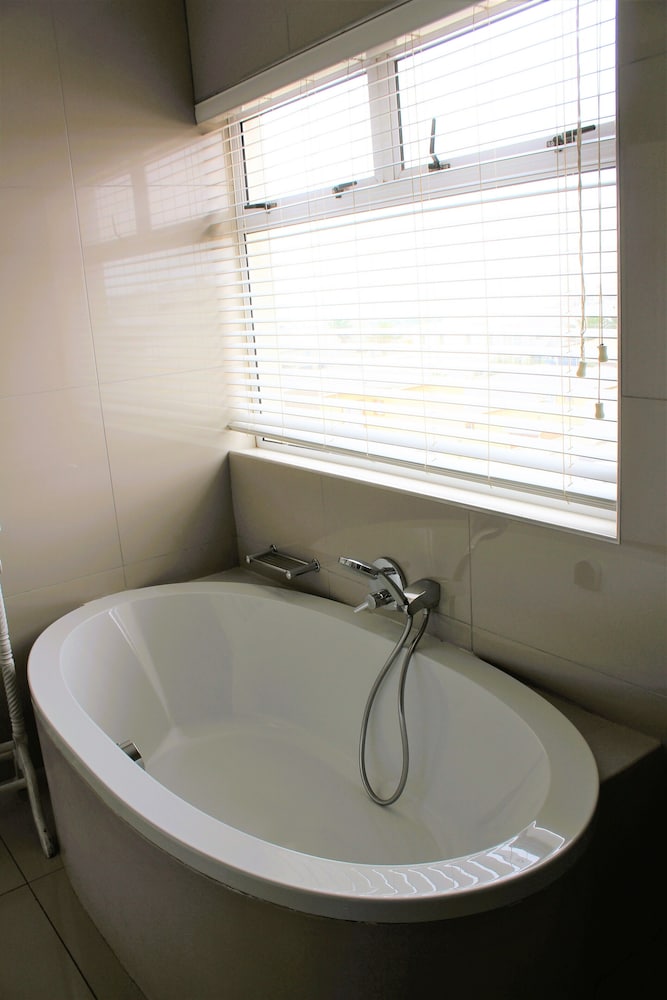 Atlantic Villa Boutique Guesthouse