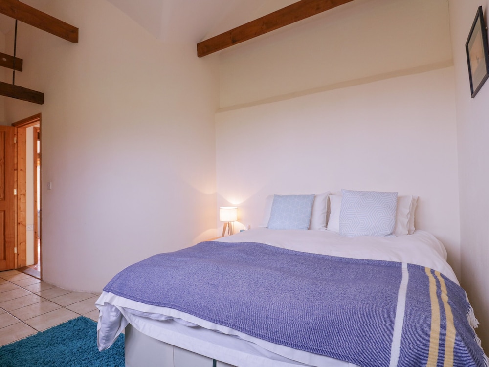 Avocet Cottage