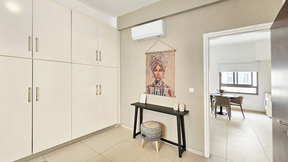 Phaedrus Living Ledras Residences 103