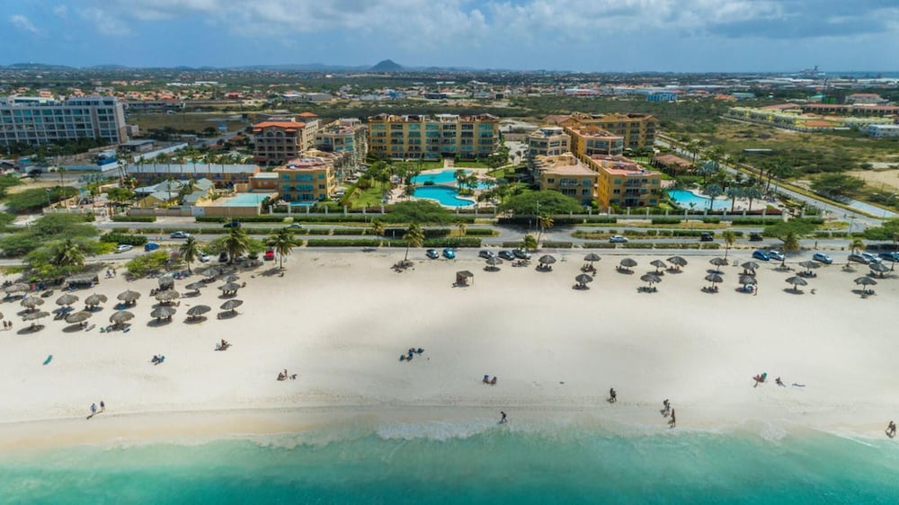 2BR 3BA Condo on Eagle Beach w Amazing Amenities