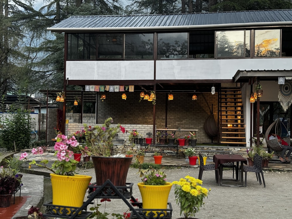 The Royal Orchard Kasol