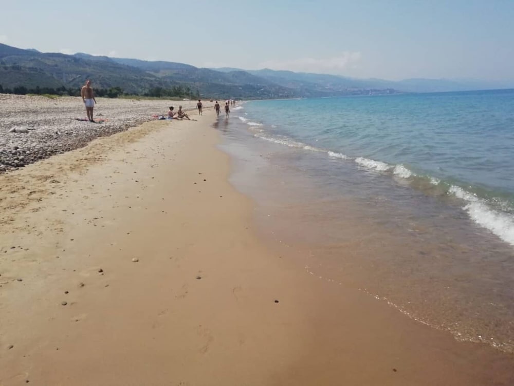Tenuta Piana 1: Direct Access to the sea