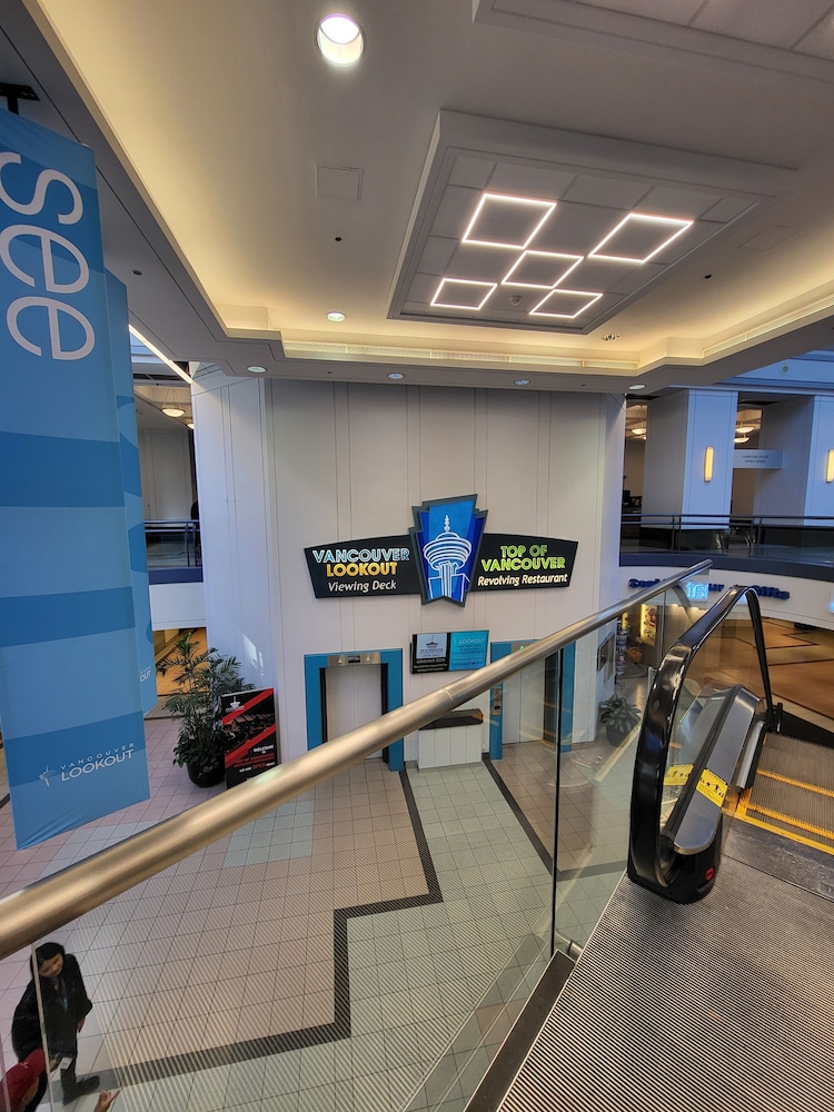 Silverstone Downtown Long-Term stay