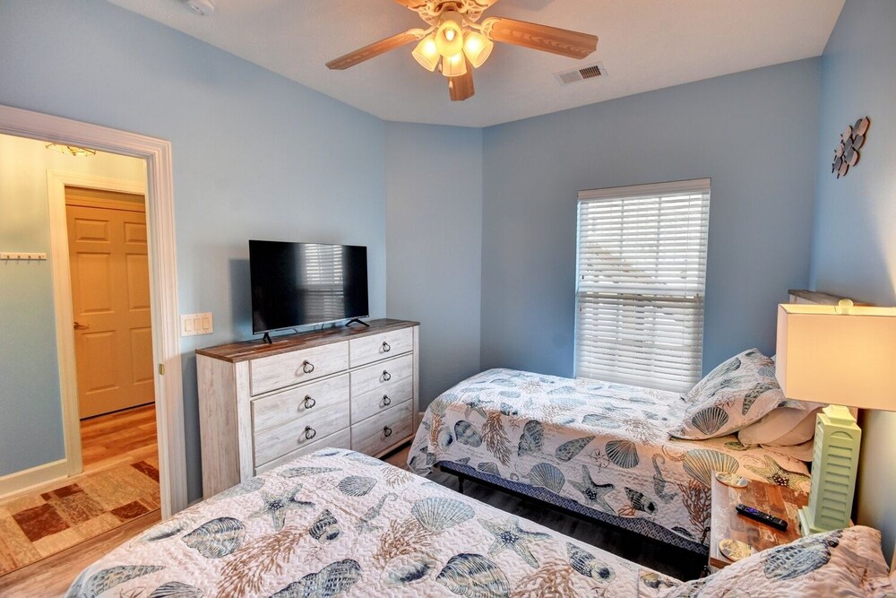 5001 Harvest Drive #103 3 Bedroom Condo by Redawning view 4