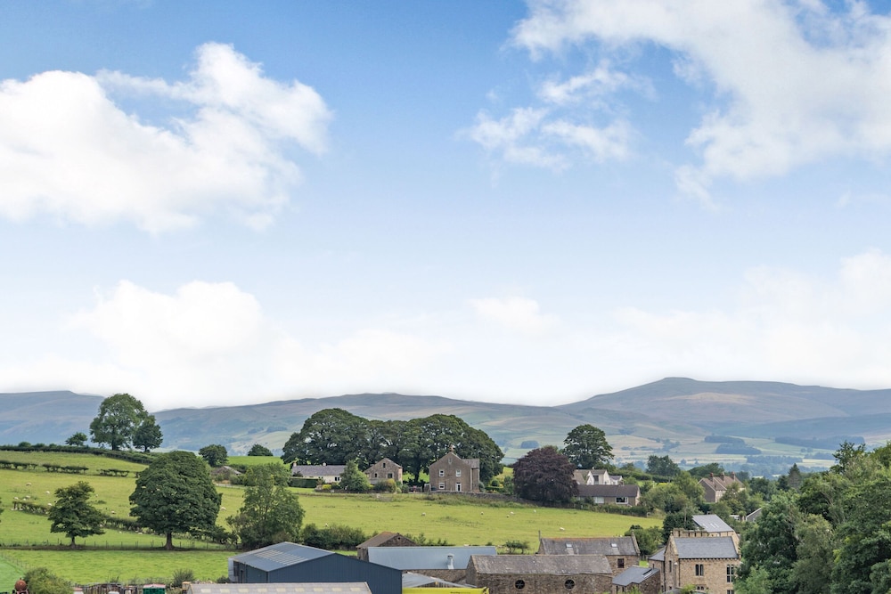 Ingleborough View