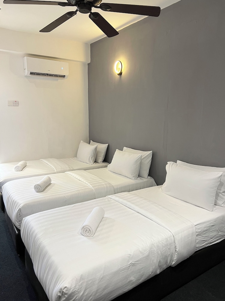 Quee Hotel